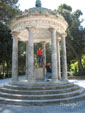 free-statua in Villa Borghese